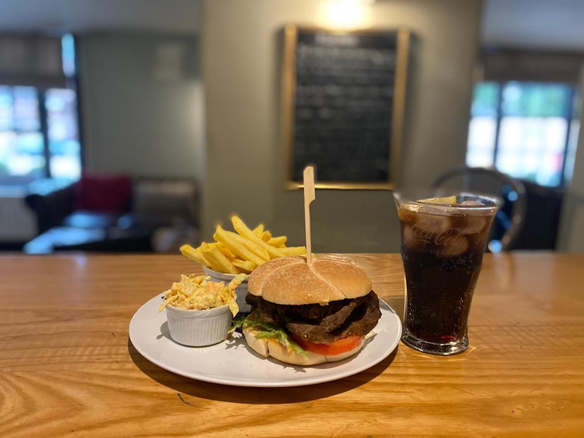 The Dukes Hotell Leighton Buzzard Exteriör bild