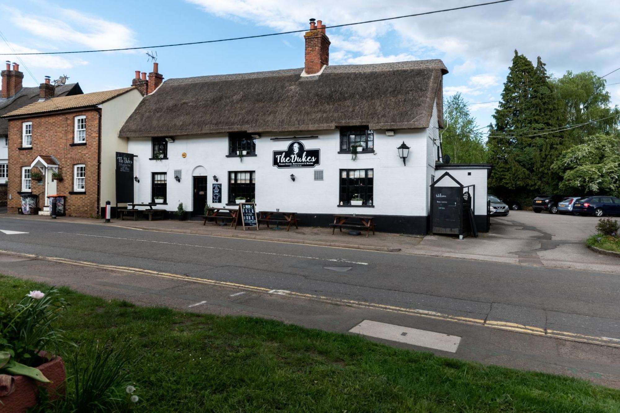 The Dukes Hotell Leighton Buzzard Exteriör bild