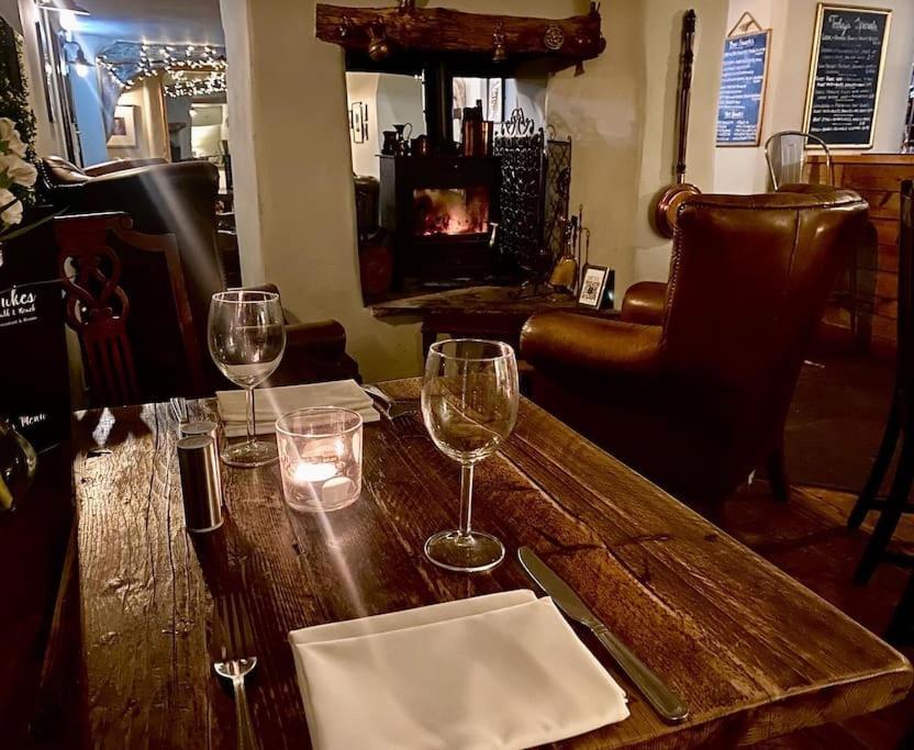The Dukes Hotell Leighton Buzzard Exteriör bild